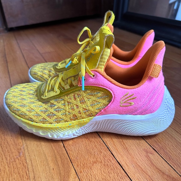 Curry Brand Sesame Street x Curry Flow 9 GS Street Pack - “Play Big” - Picture 4 of 10